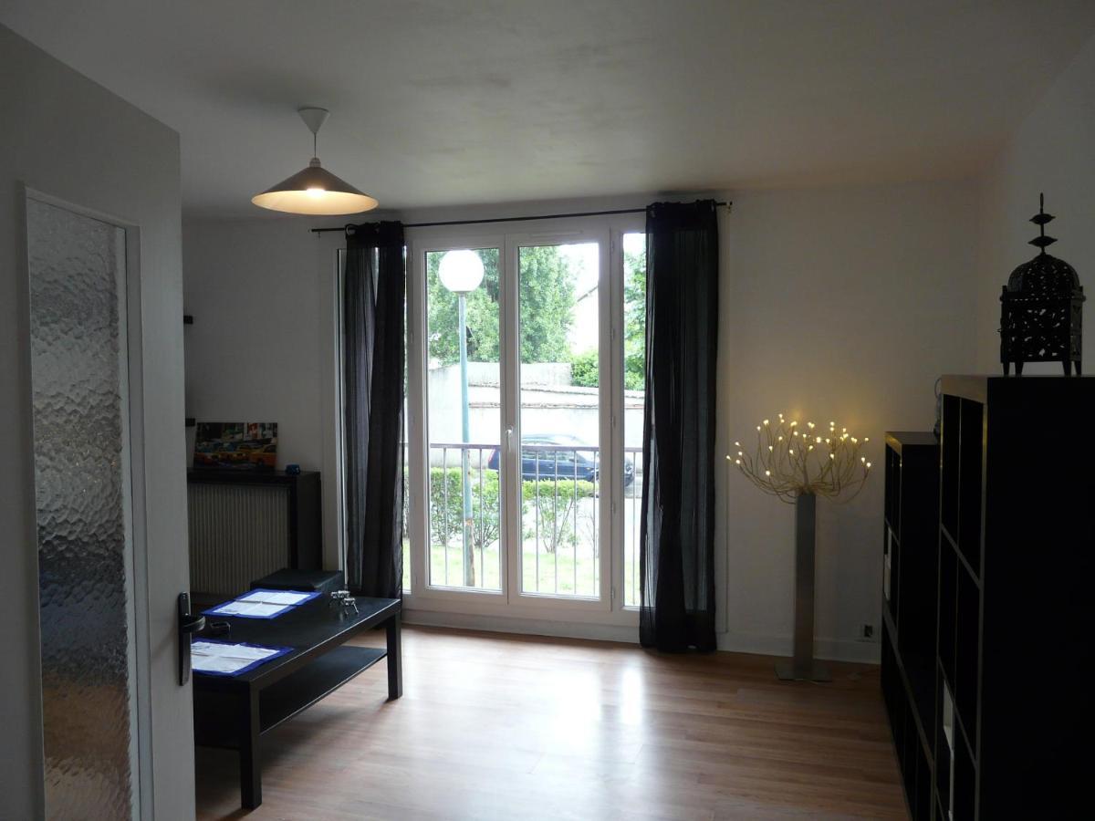 Agreable Appartement A Champigny Sur Marne Champigny-sur-Marne Exterior foto